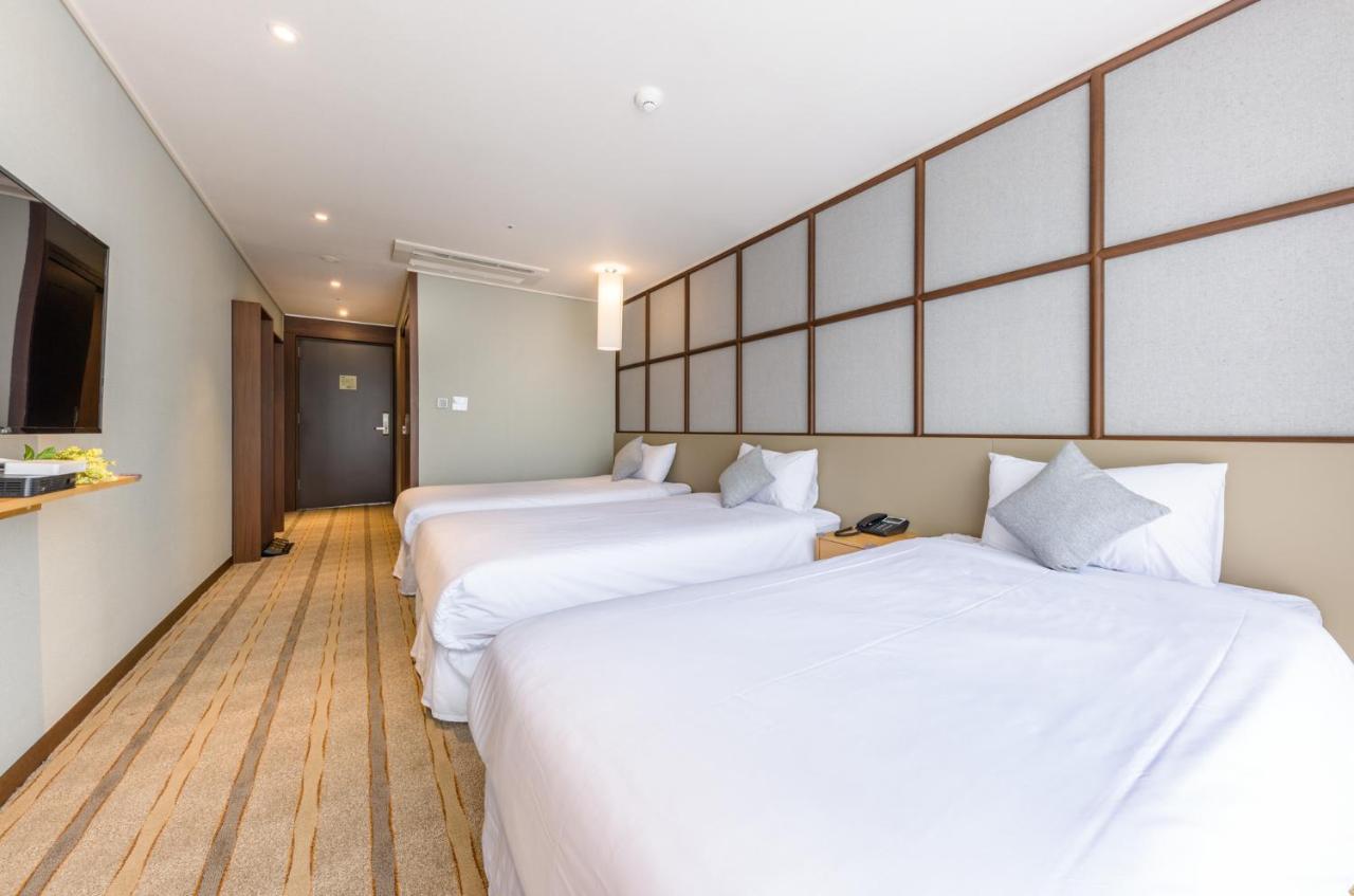 Shin Shin Hotel Cheonjiyeon Seogwipo-stad Buitenkant foto